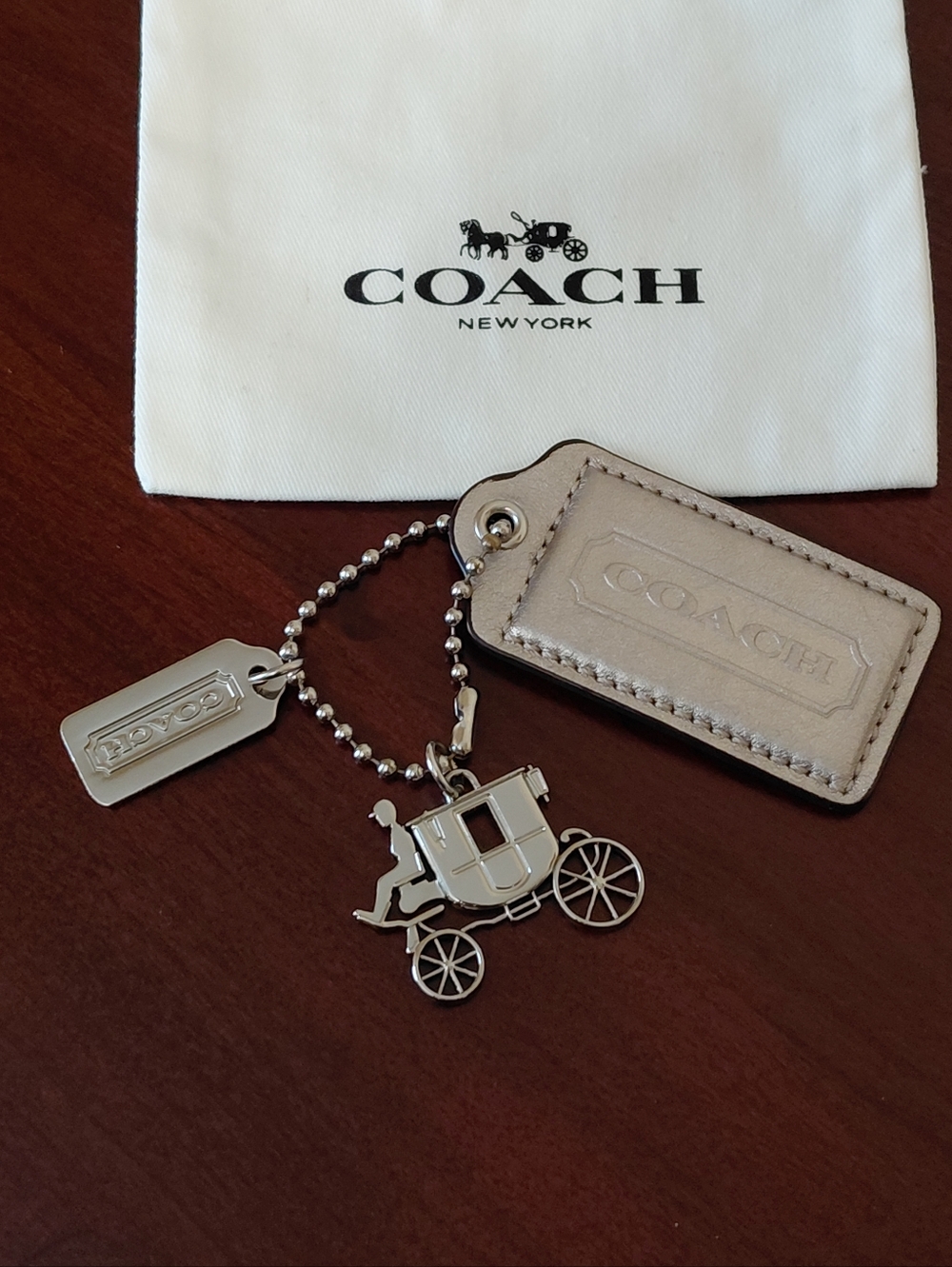 Coach Horse & Carriage Silver Hangtag Set - Picture 2 of 5